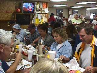 4 - Lunch at Coopers Bar-Bee-Que; LLano, TX